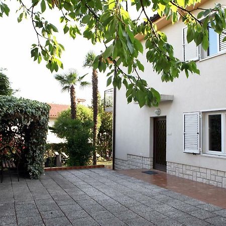 Peaceful Family Apartments Jasna Portoroz Exterior photo
